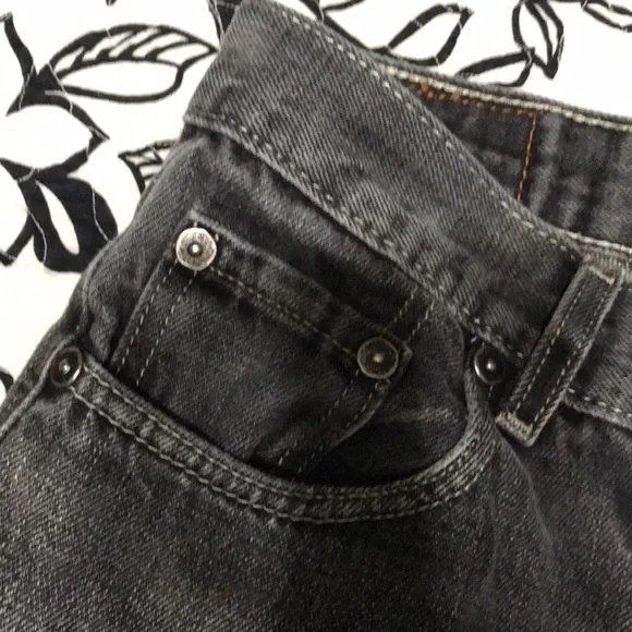 ❤️(801)Kids faded gray jeans by Levi Strauss great condition size 14 regular - Picture 3 of 9